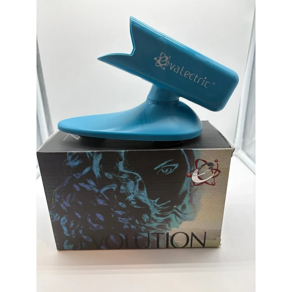 Valectric iron holder, ocean blue in like new condition